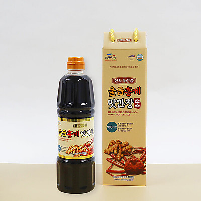 Red crab flavored soy sauce